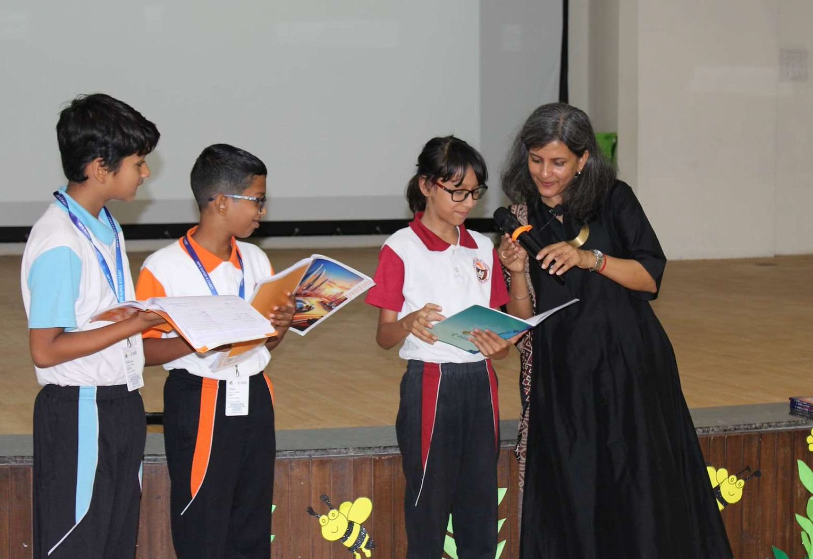 GRADE 5 & 6 SCHOLASTIC- AUTHOR'S TALK